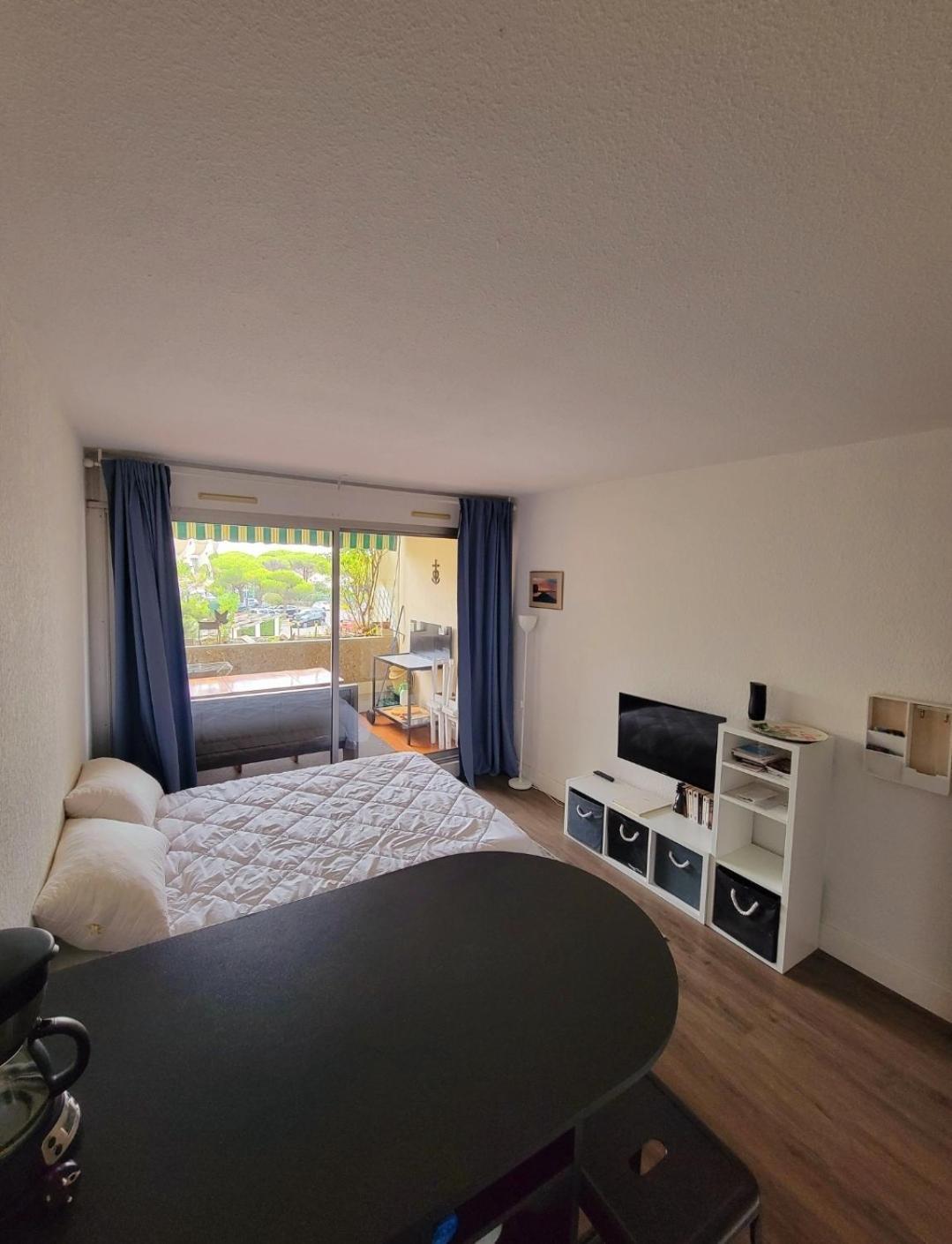 Studio 237 Port Camargue, Piscine, Climatisation, 2 Personnes Le Grau-du-Roi Kültér fotó