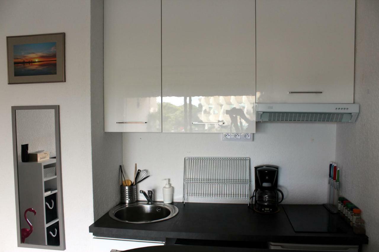 Studio 237 Port Camargue, Piscine, Climatisation, 2 Personnes Le Grau-du-Roi Kültér fotó